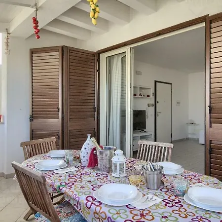 Starfish By Lovesud Holiday home *